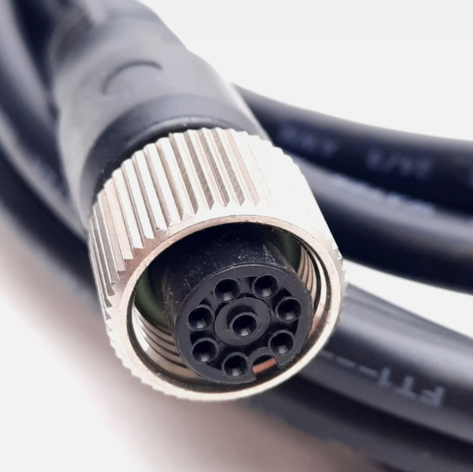 CABLE CON CONECTOR HEMBRA 8-PIN M12 DE LONGITUD 889-F8AB-5